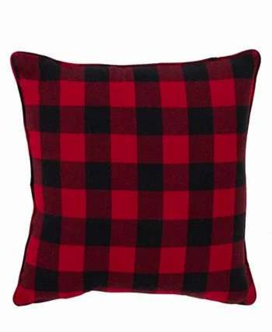 Decorative & Throw Pillows * | Saro Lifestyle Buffalo Plaid Snowflake Throw Pillow, 18 X 18 Cranberry